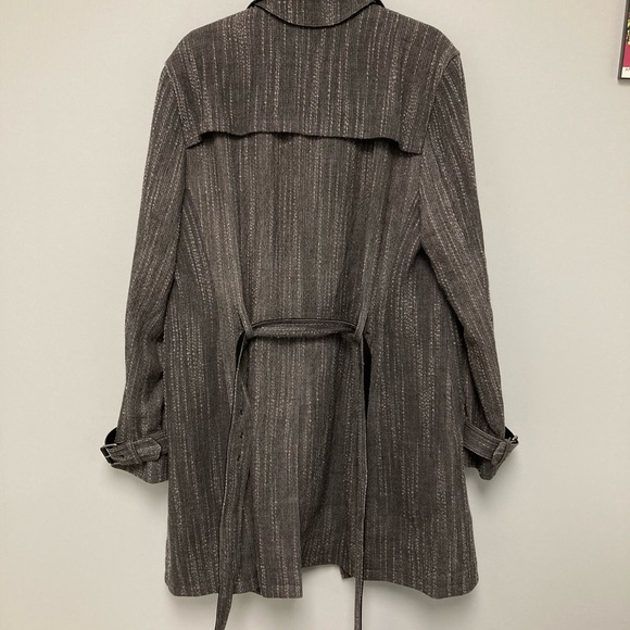 John Varvatos Collection Textured Trench coat. Size 48 Eu. USA 38 - Picture 10 of 12